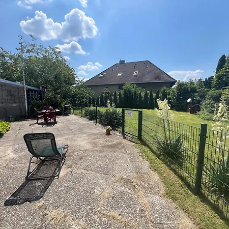 Pension Garbsen Гостевой дом Гарбсен